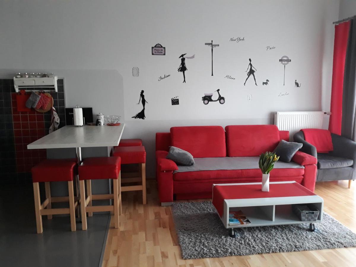 Przytulny Apartamencik Darlowko Exterior photo